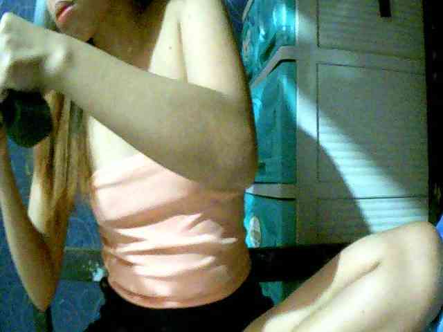 Mysteriouslovely webcam