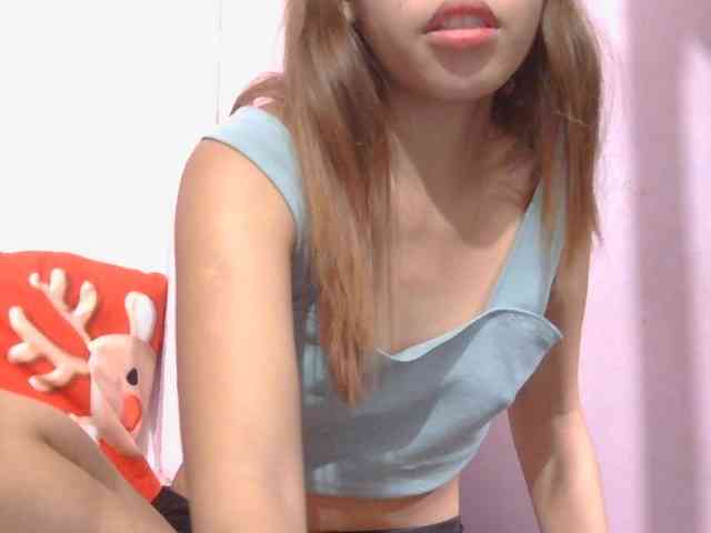 Mysteriouslovely webcam
