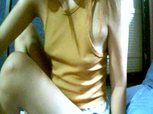 Mysteriouslovely webcam