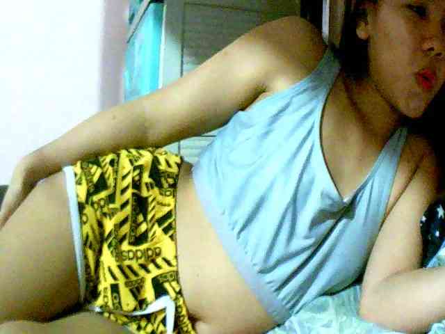 Mysteriouslovely webcam