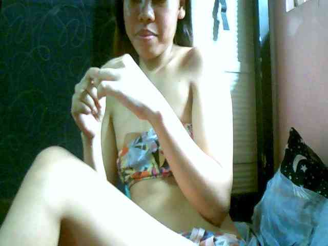 Mysteriouslovely webcam