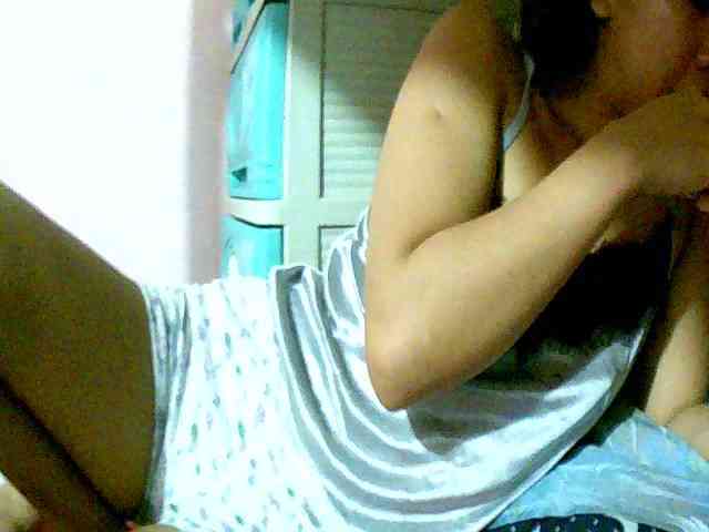 Mysteriouslovely webcam