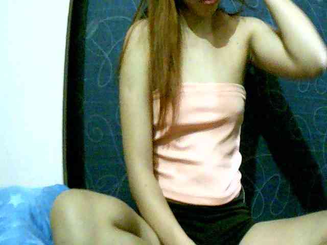 Mysteriouslovely webcam