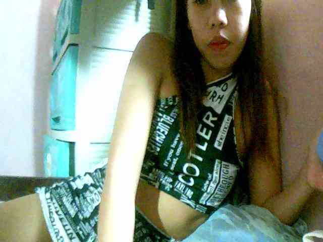 Mysteriouslovely webcam