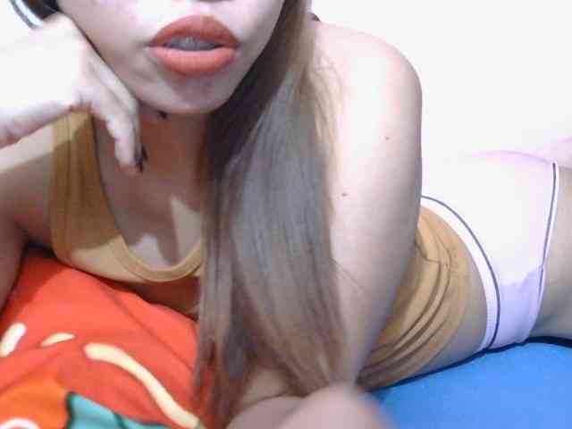 Mysteriouslovely webcam