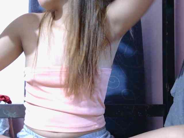 Mysteriouslovely webcam