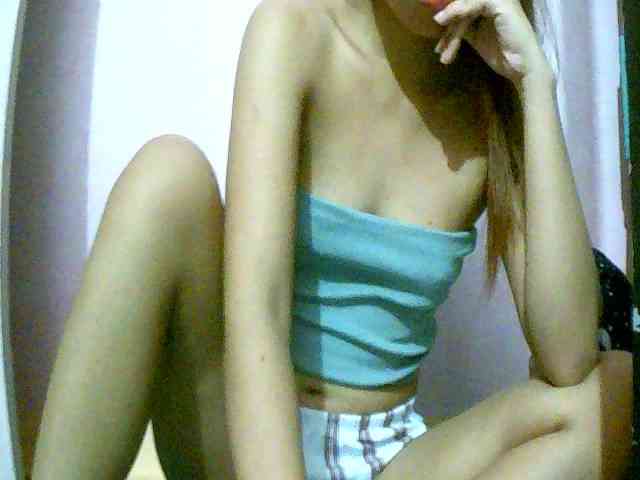 Mysteriouslovely webcam