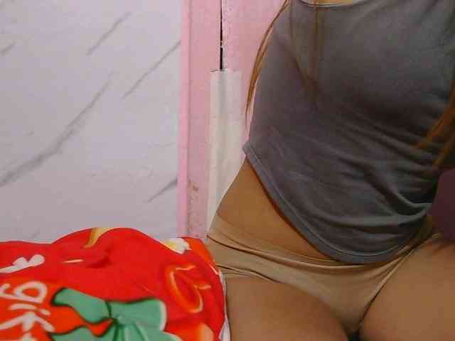 Mysteriouslovely webcam