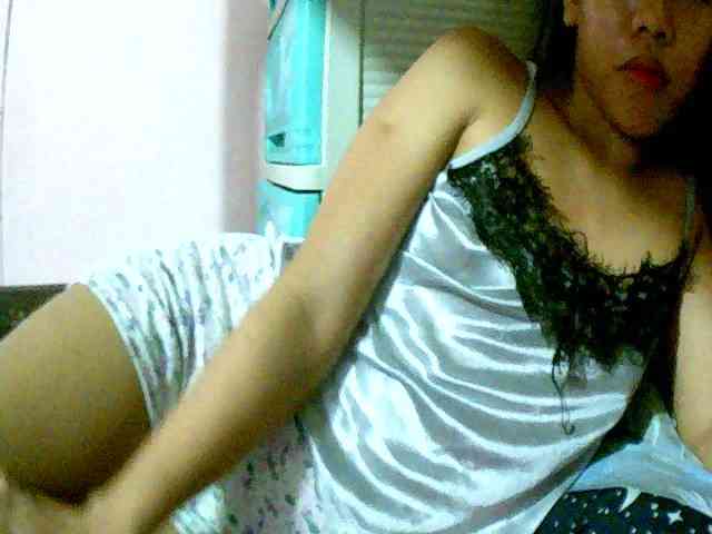 Mysteriouslovely webcam