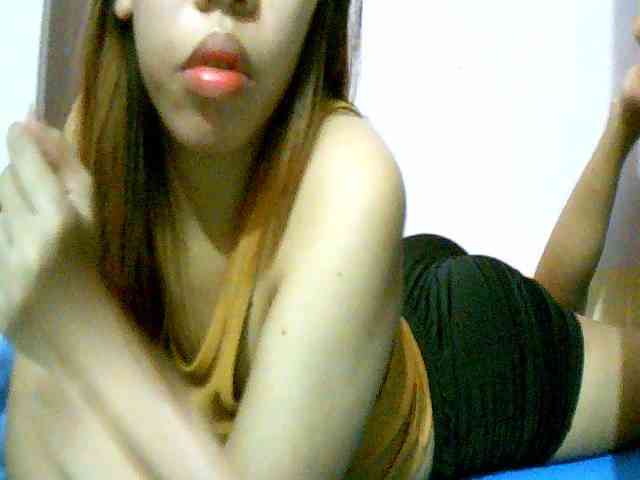 Mysteriouslovely webcam