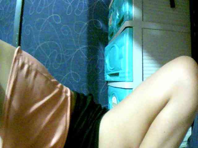 Mysteriouslovely webcam