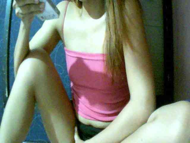 Mysteriouslovely webcam