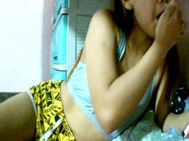 Mysteriouslovely webcam