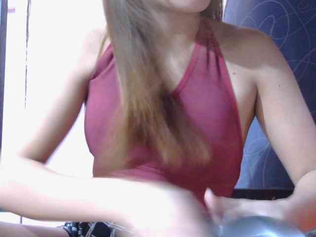 Mysteriouslovely webcam