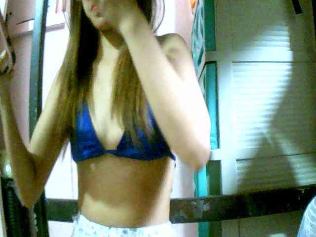 Mysteriouslovely webcam