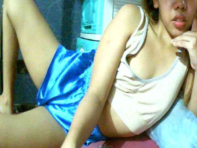 Mysteriouslovely webcam