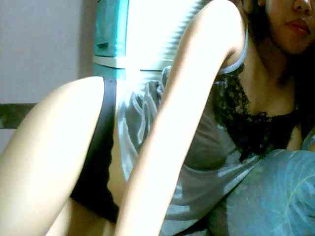 Mysteriouslovely webcam