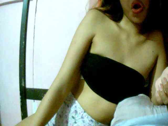 Mysteriouslovely webcam