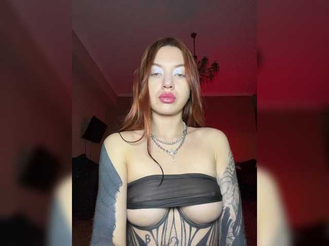 Lina69Goddesssss's BongaCams show and profile