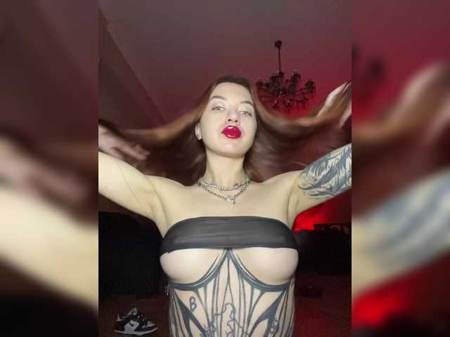 Lina69Goddesssss's BongaCams show and profile