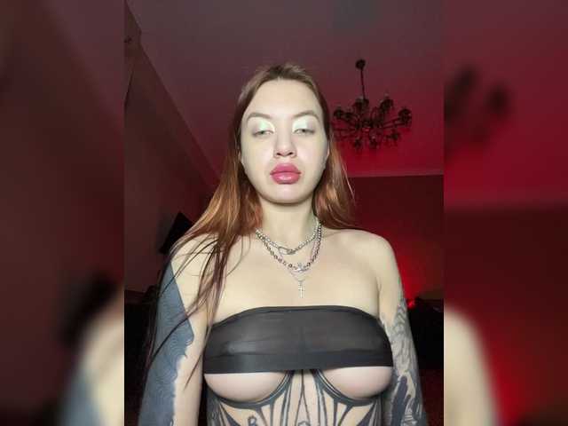 Lina69Goddesssss's BongaCams show and profile