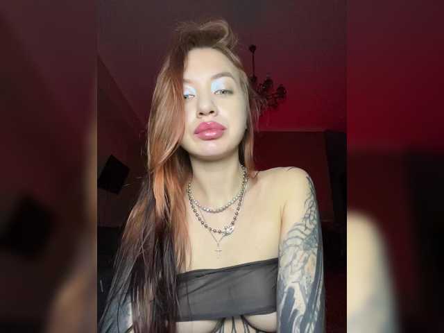 Lina69Goddesssss's BongaCams show and profile