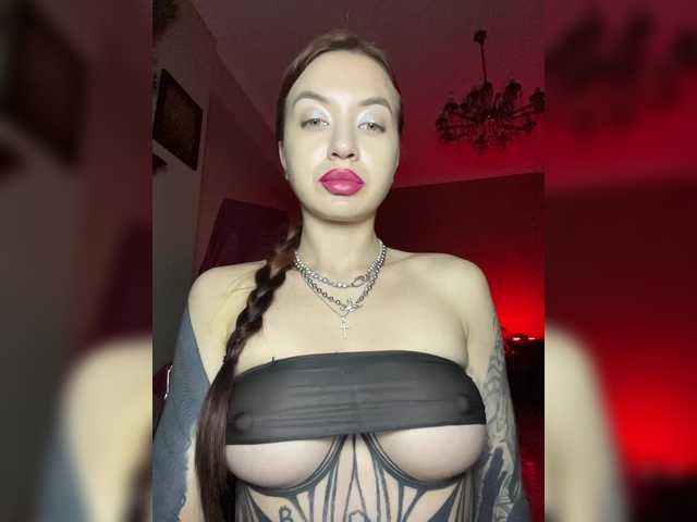 Lina69Goddesssss from BongaCams is Freechat