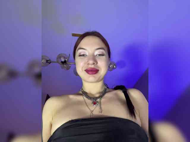 Lina69Femdom webcam