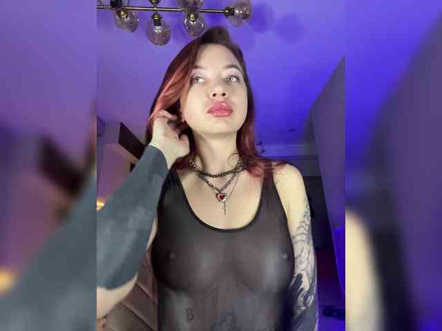 Lina69Femdom webcam