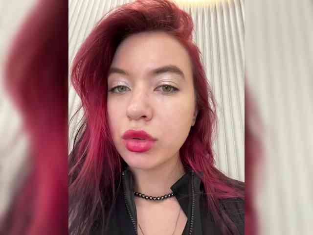 Lina69Femdom webcam