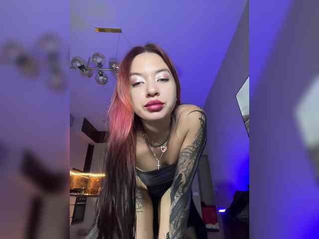 Lina69Femdom webcam