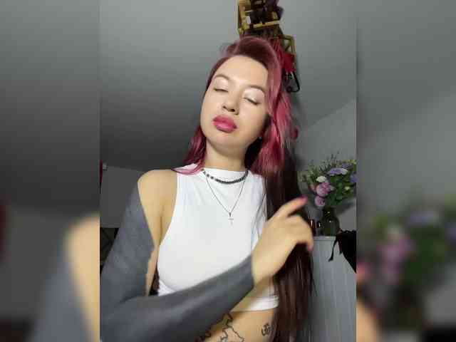 Lina69Femdom webcam