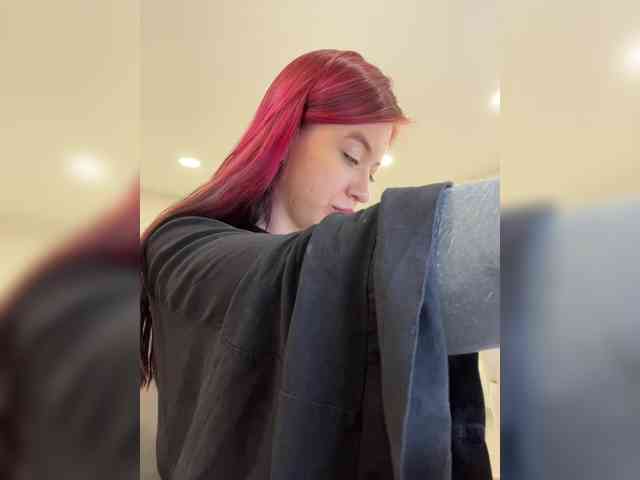 Lina69Femdom webcam