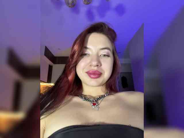 Lina69Femdom webcam