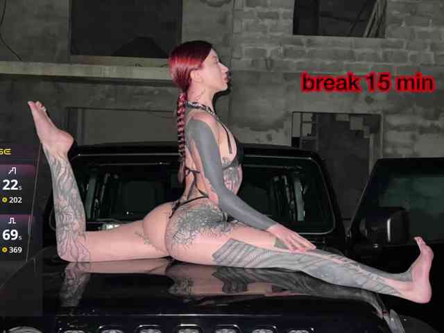 Lina69Femdom webcam
