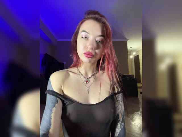 Lina69Femdom webcam