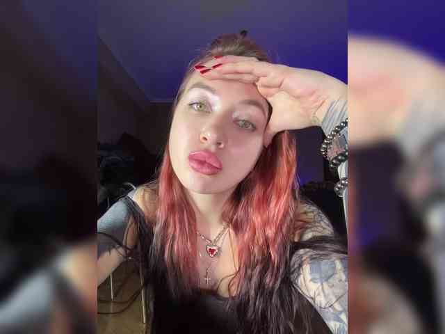 Lina69Goddesssss Live Webcam on BongaCams