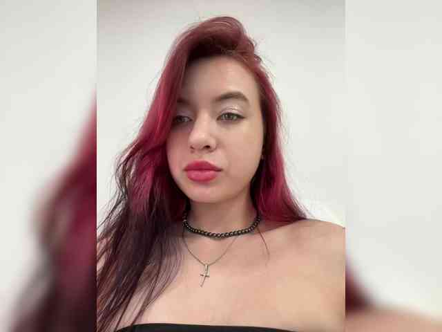 Lina69Femdom webcam