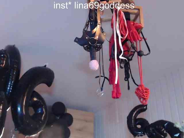 Lina69Femdom webcam