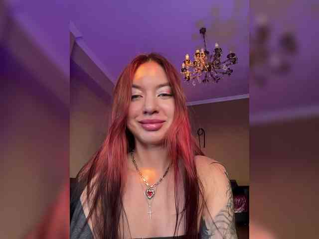 Lina69Femdom webcam