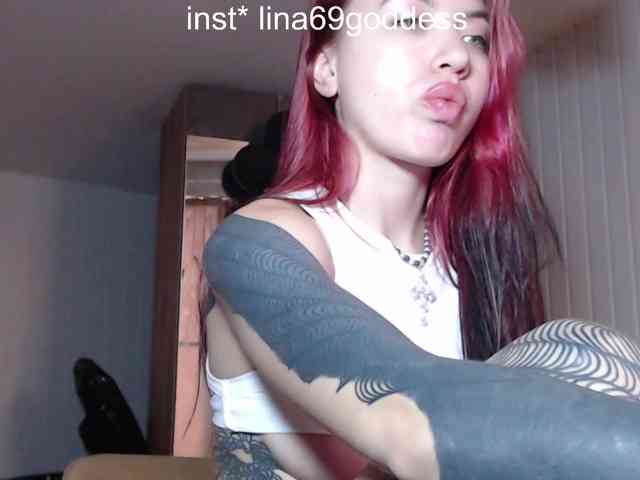 Lina69Femdom webcam