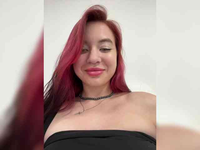 Lina69Femdom webcam