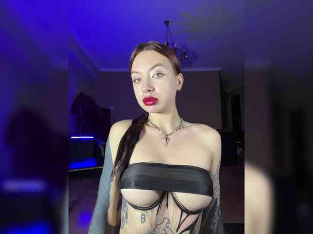 Lina69Goddesssss Live Webcam on BongaCams