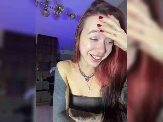 Lina69Femdom webcam