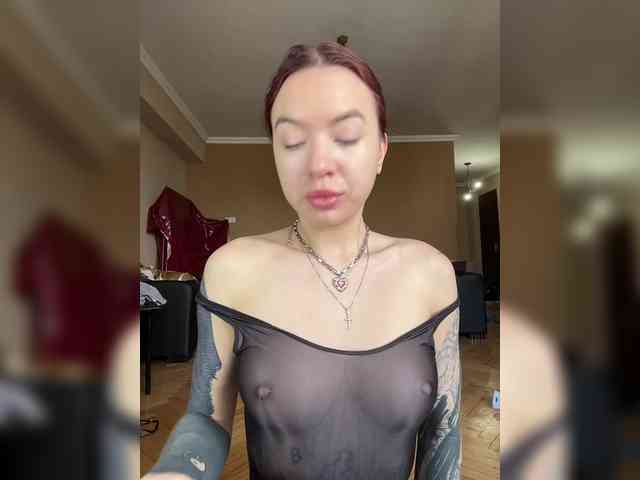 Lina69Femdom webcam
