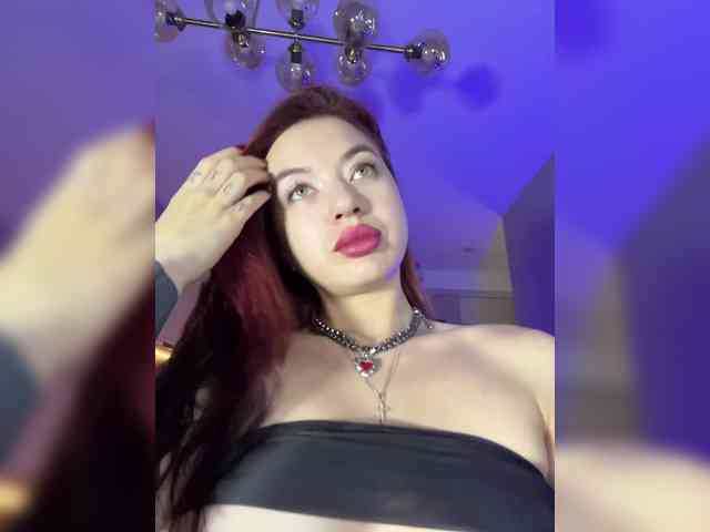 Lina69Femdom webcam