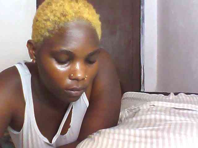 Sweetjuicyass webcam
