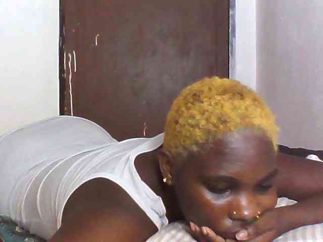 Sweetjuicyass webcam