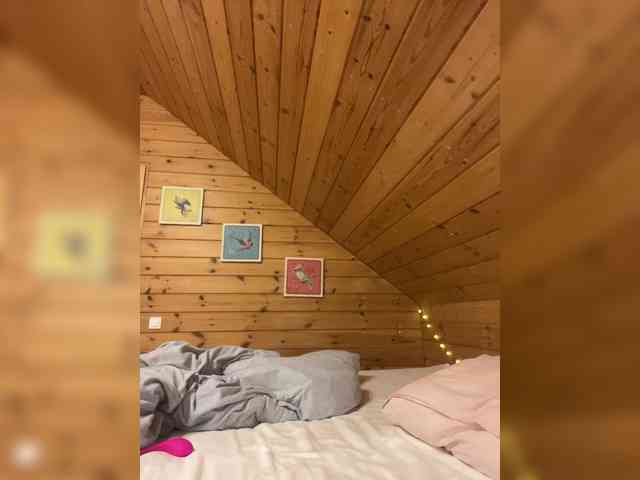 VenessaBrown webcam