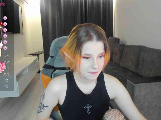 public webcam sex RuntyStrip